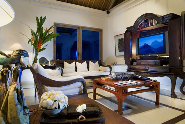 Bali Villa Atas Ombak Beach front villa living room