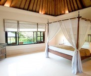 Bali Villa Coraffan Master bedroom